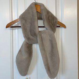 NEW Madewell Faux Mink Muffler, Taupe